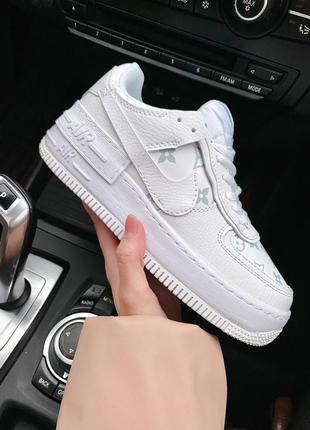 Жіночі стильні літні кросівки nike air force 1 shadow lv1 фото