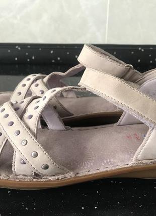 Босоніжки elefanten 32 розміру