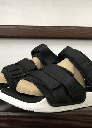 Мужские сандалии adidas adilette sandals черно-белые3 фото