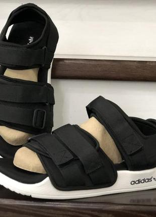 Мужские сандалии adidas adilette sandals черно-белые2 фото