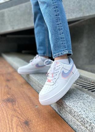Женские стильные летние кроссовки nike air force 1 low lv8 double swoosh light armory blue