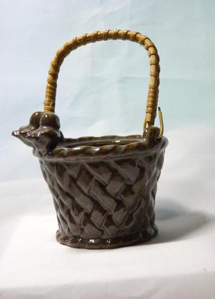 Декоративная керамическая корзина с птичками