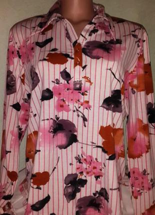 Гарна трикотажна блуза-сорочка,46-50разм.