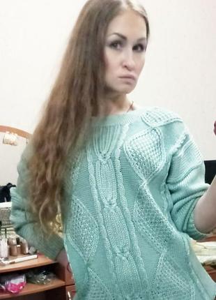 Крутой мятный свитер