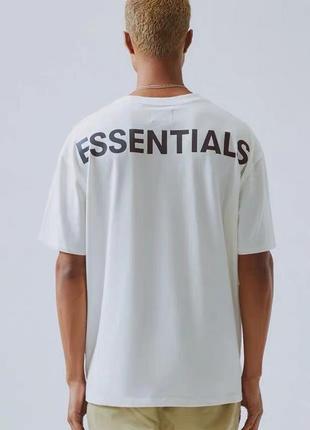 Футболка 
fear of god essentials white