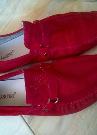 Летние туфли красного цвета5 фото