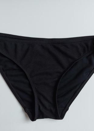 Плавки з рельєфною тканини