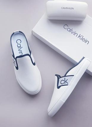 Білі сліпони бренд calvin klein розмір 7