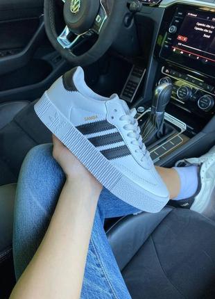 Женские кроссовки adidas samba белые6 фото