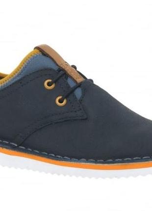 Р.33,33.5,34  clarks нубуковые туфли  оригинал