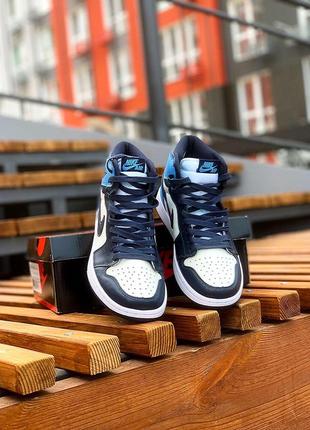 Шикарные женские кроссовки nike air jordan 1 retro high синий с голубым4 фото