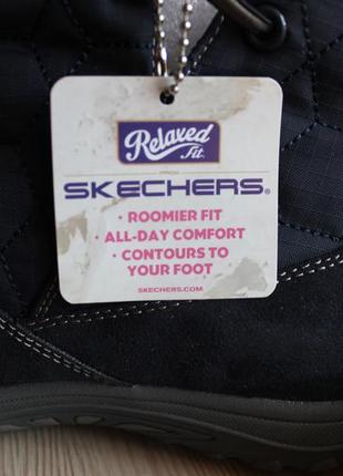 Короткі стьобані демісезонні чоботи skechers memory foam. оригінал з сша8 фото