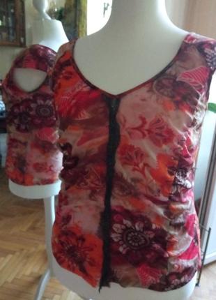 Легка коротка блузочка з трикотажу