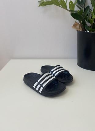 Шлепанцы adidas kids flip flops1 фото