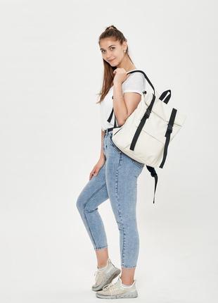 Бежевый брендовый молодежный  крутой рюкзак roll top для девушки3 фото