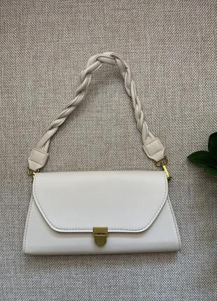 Біла сумка клатч