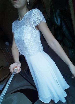 Белое новое нежное платье с кружевным верхов и юбкой2 фото