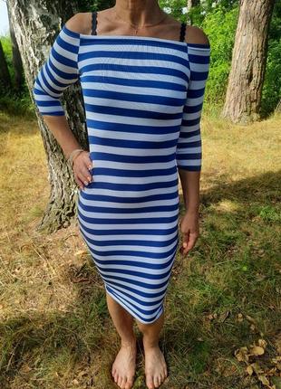 Сукня олівець в смужку