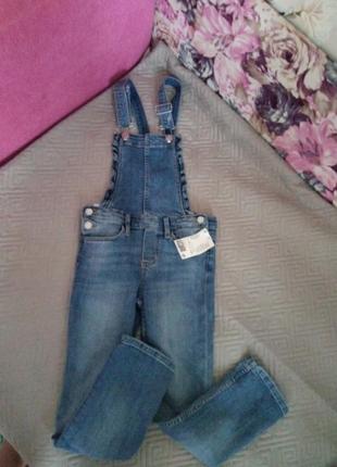 Новий джинсовий комбез на дівчинку 6-7 років