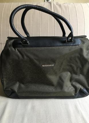 Дорожня сумка