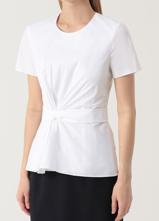 Топ з драпіруванням і поясом boss