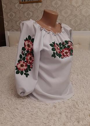 Вышиванка. вышиванка из бисера. блузка вышитая