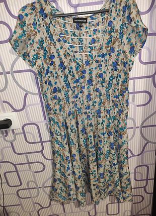 Шикарное лёгкое платье 100% шелк