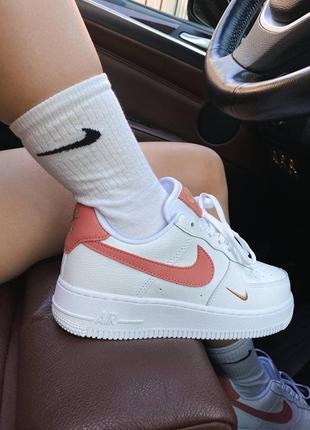 Nike air force 1 mini swoosh женские кроссовки найк в белом цвете6 фото