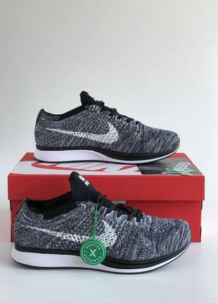 Nike flyknit racer oreo!!!