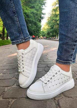 Ексклюзивна колекція! красиві білі кросівки з візерунком4 фото