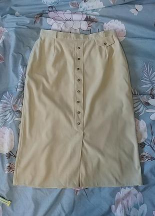 Красивая нюдовая юбка миди c&a