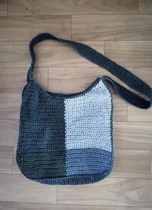 Летняя сумка из соломки.