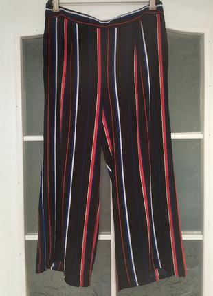 Штани кюлоти чорні в смужку, 12