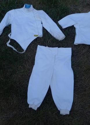 Фехтовальная форма для фехтования, фехтування stm стм фехтувальна 350n для правши