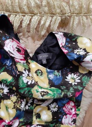 Яркое красивое цветочное фирменное платье в новом состоянии3 фото