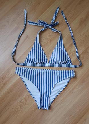 Купальник в полоску