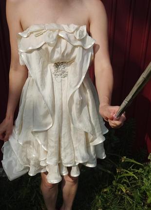 Платье