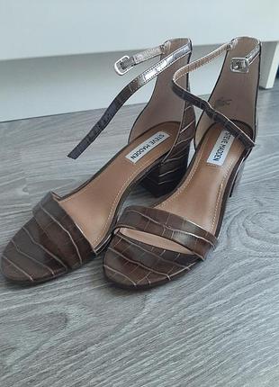 Босоніжки steve madden р. 37