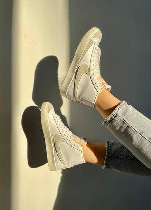 Жіночі кросівки nike blazer mid '77 cream white