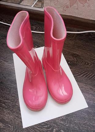 Гумові чоботи.