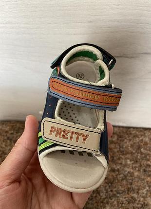 Босоніжки для хлопчиків