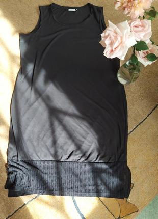 Практичне невагоме сукню.данія.