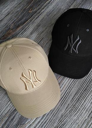 Кепка бейсболка бежевая черная new era нью-йорк