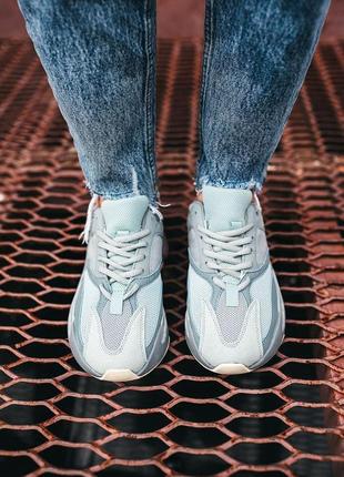 Женские кроссовки adidas yeezy boost 700 v2 inertia grey10 фото