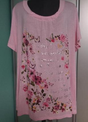 Розовая футболочка с цветочным принтом большого 22 размера