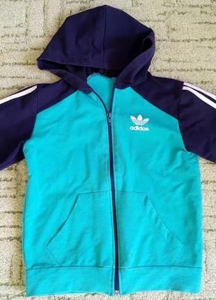 Курточка, кофта на молнии с карманами и лампасами для мальчика. adidas.