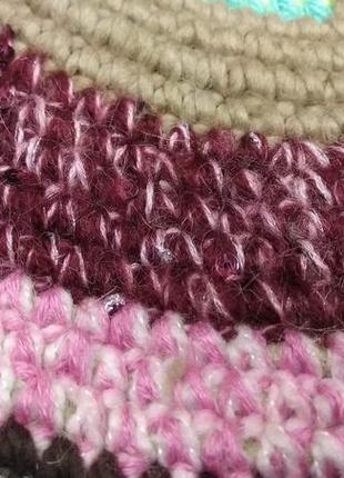 Яркий, круглый ковер ручной работы