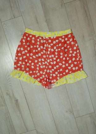 Мини шорты с воланами игривые секси с рюшами на замочке сбоку короткие