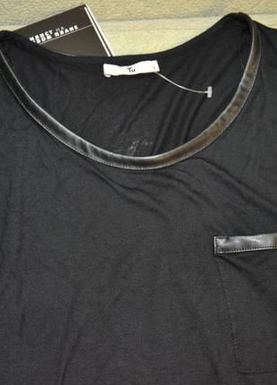 Черная футболка с карманчиком от tu!! качество шикарнейшее - 100% вискоза!2 фото