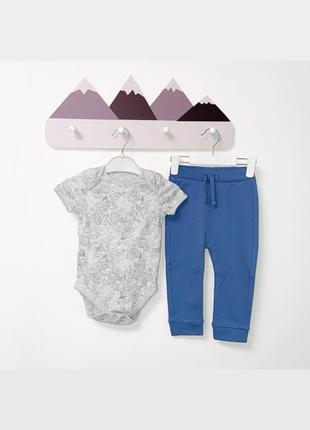 Дитячий бодік і штани джордж 12/18/24мес